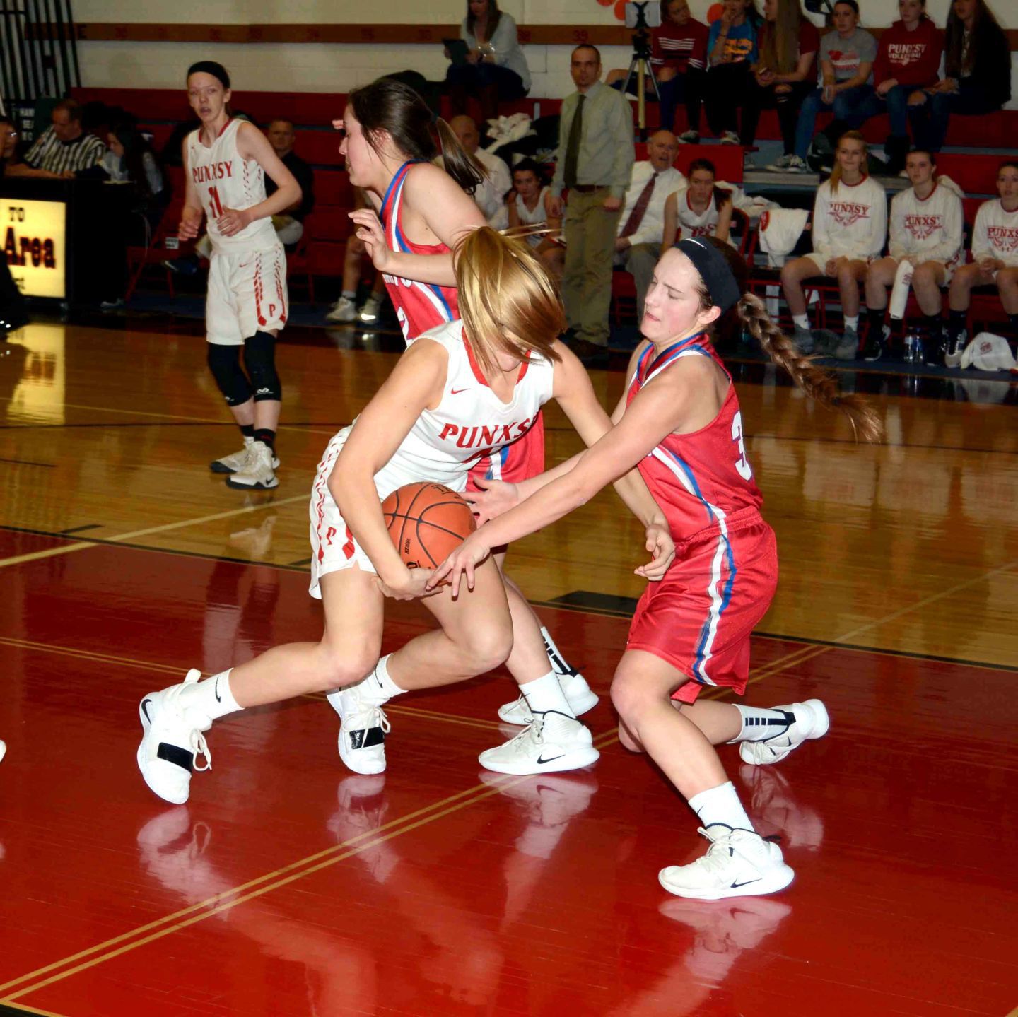 20190228-ce-sp Hayes jump ball